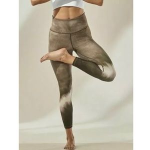 ATHLETA Elation Watercolor 7/8 Tight High Waist